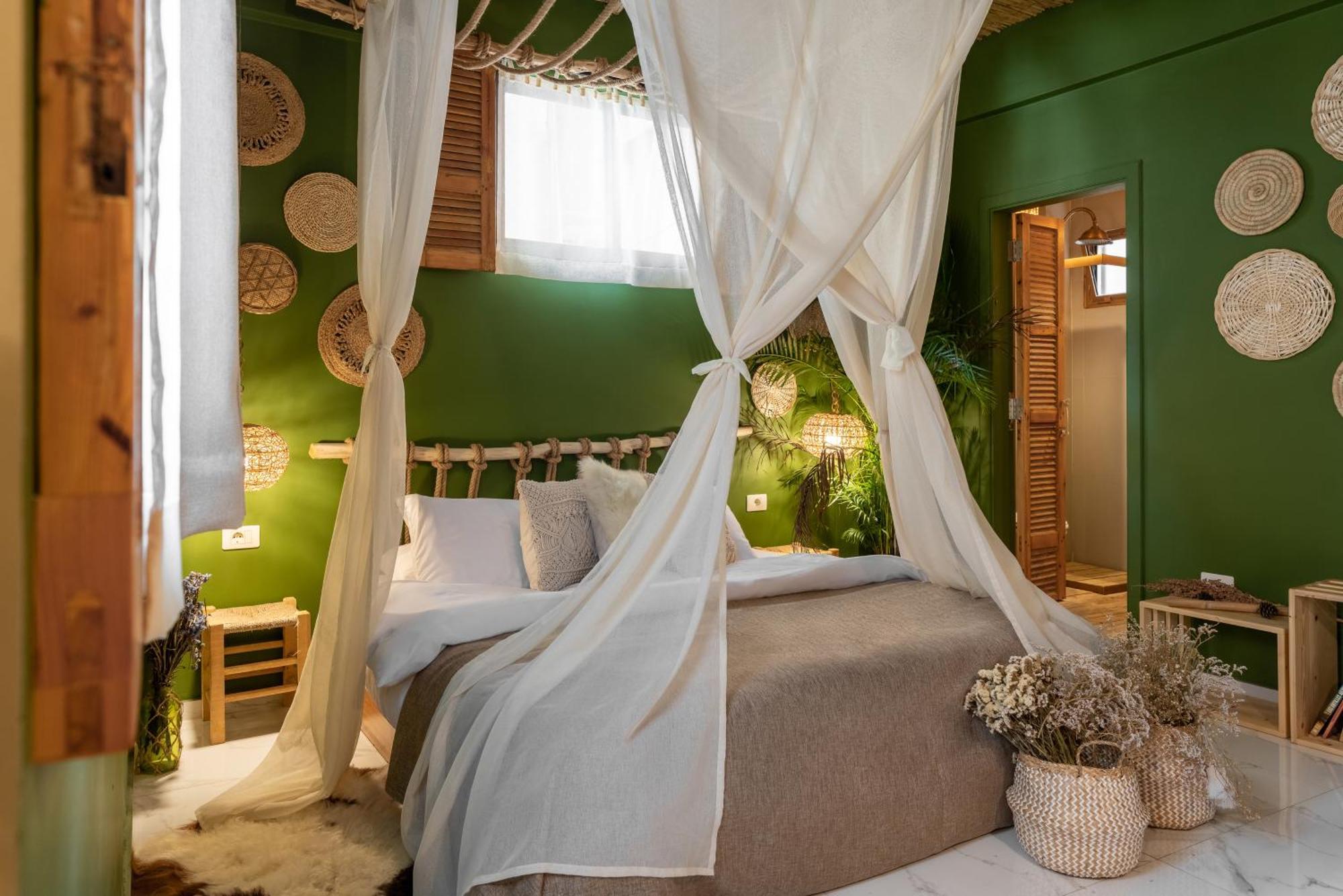 Biophilia Luxury Lofts Apartment