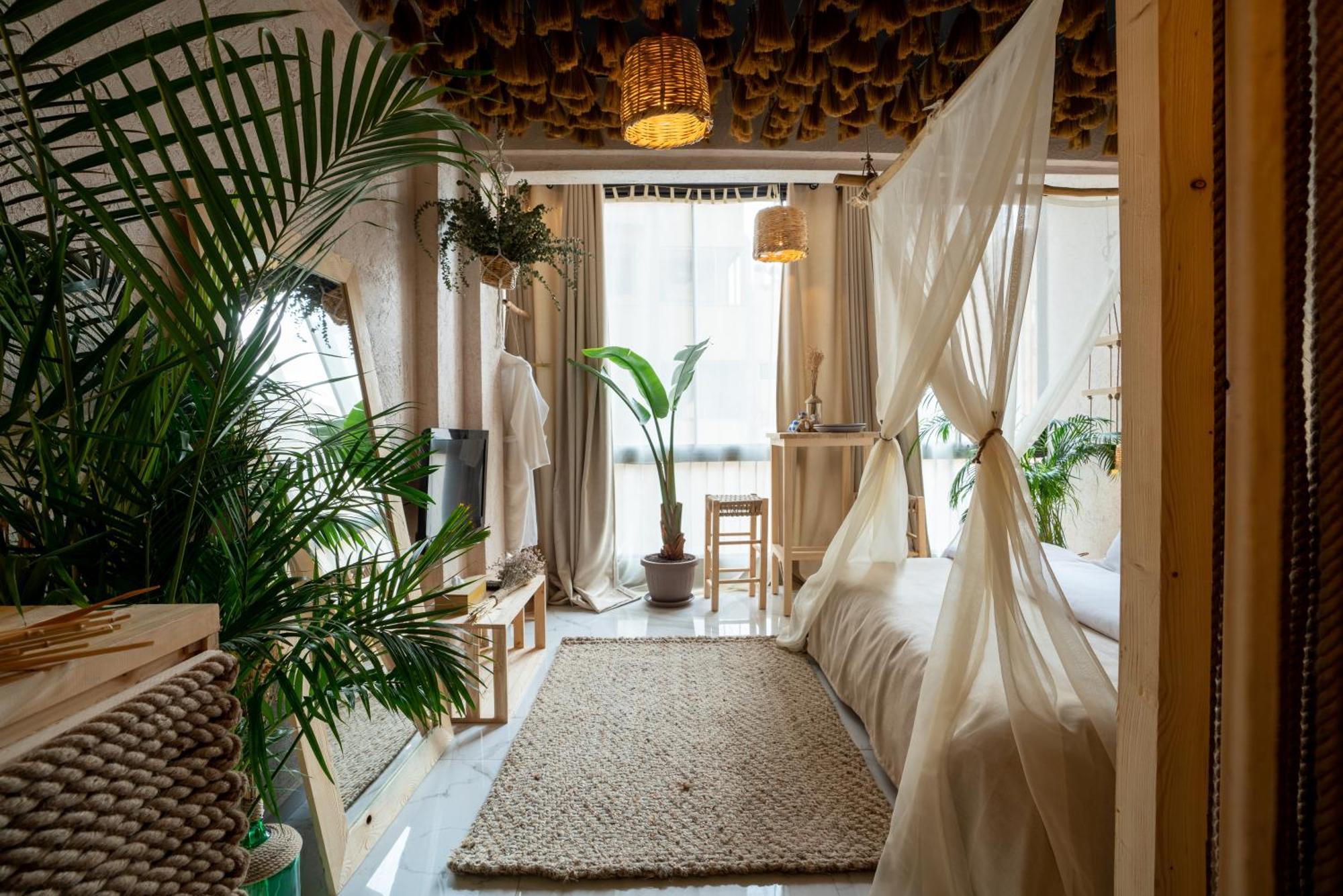 Apartment Biophilia Luxury Lofts