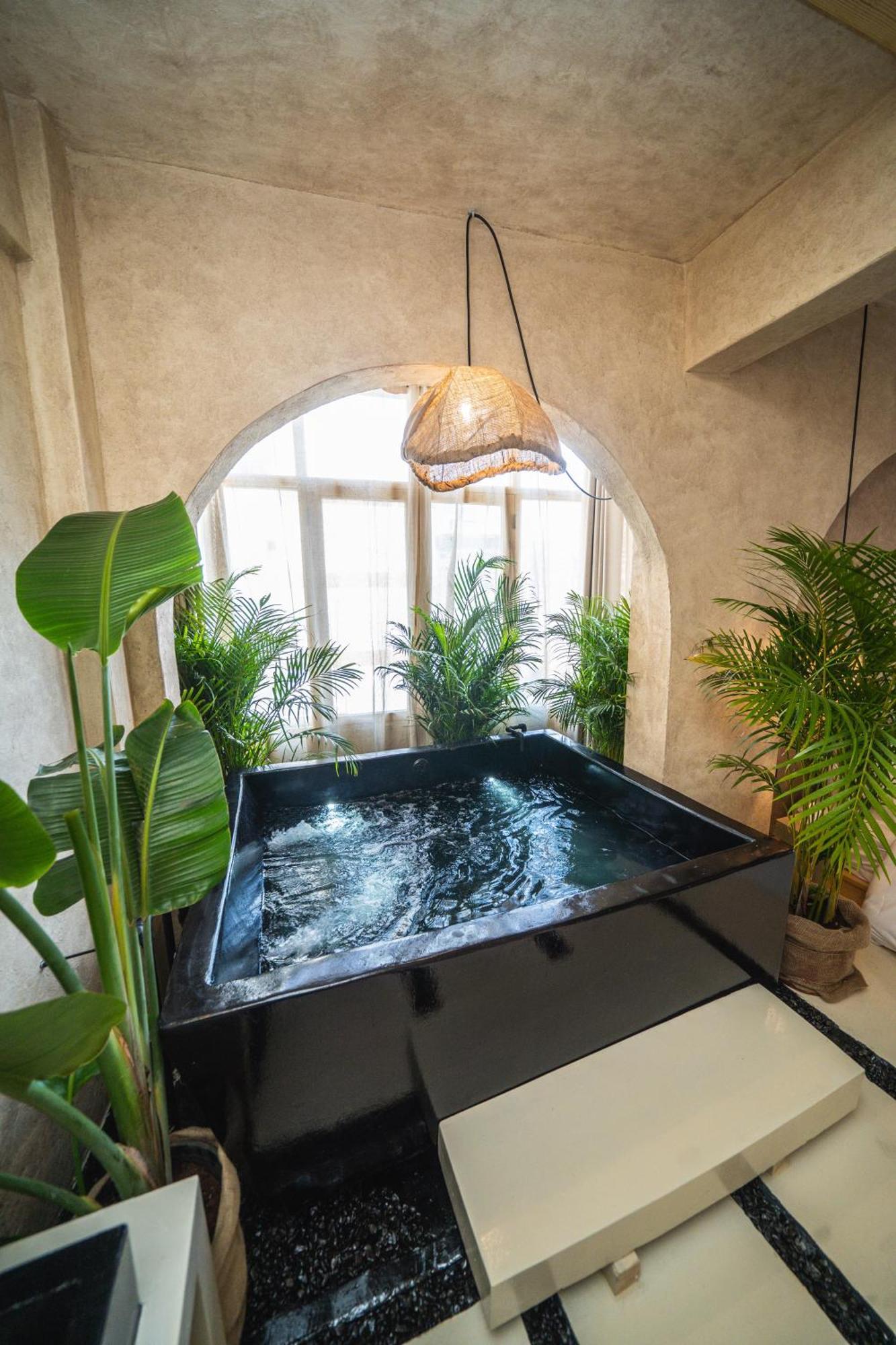 Biophilia Luxury Lofts * Beirut